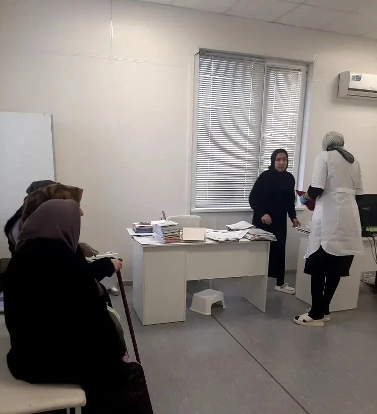 Мобильная бригада Бабаюртовского КЦСОН продолжает заботиться о здоровье пожилых сельчан